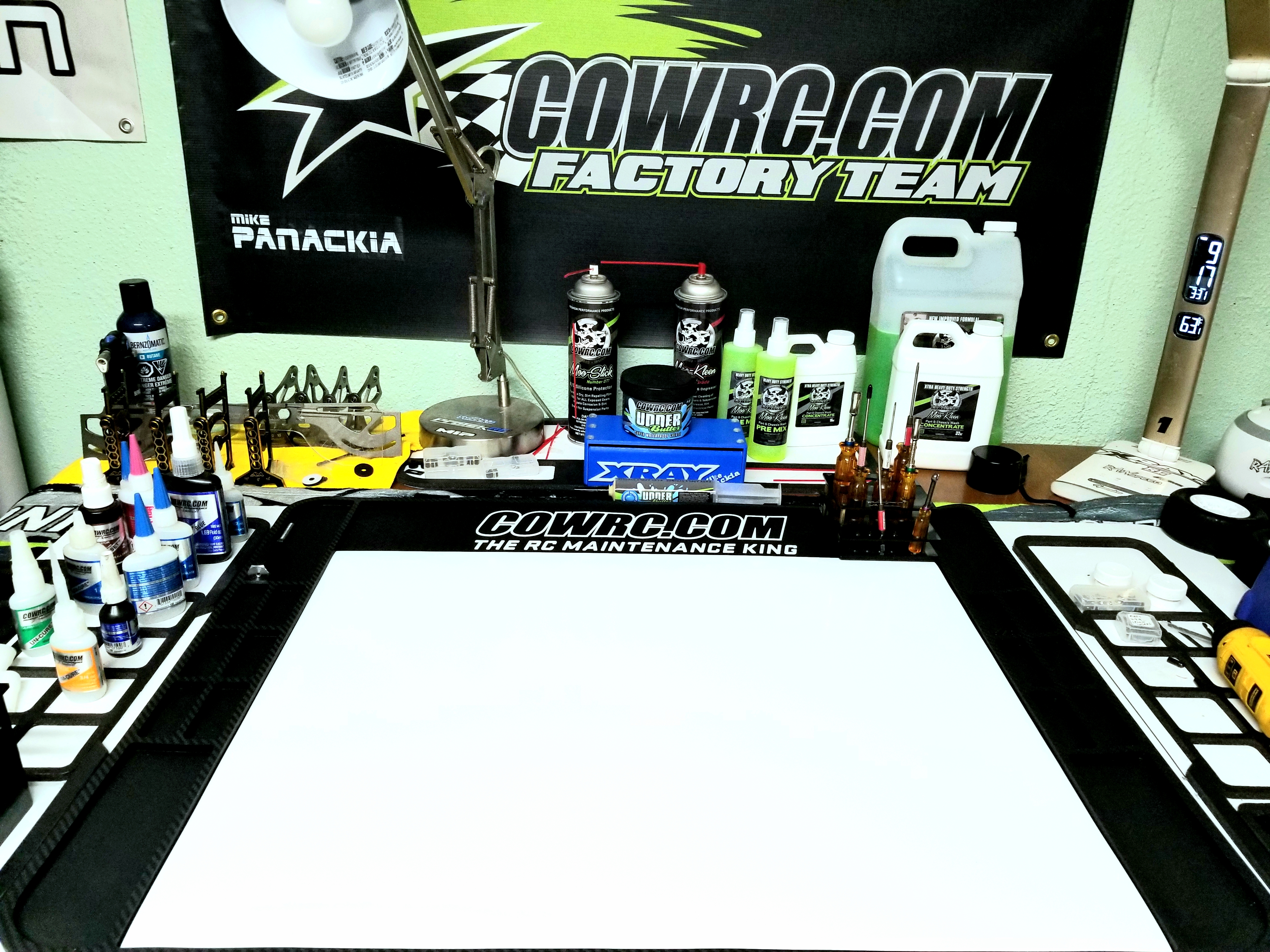 Rubber Pit Mats - CowRC The RC Maintenance King!